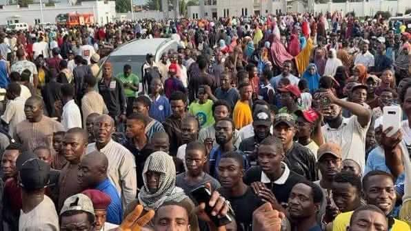 NIGERIA : une bousculade lors d’une distribution d’aide fait au moins trois morts