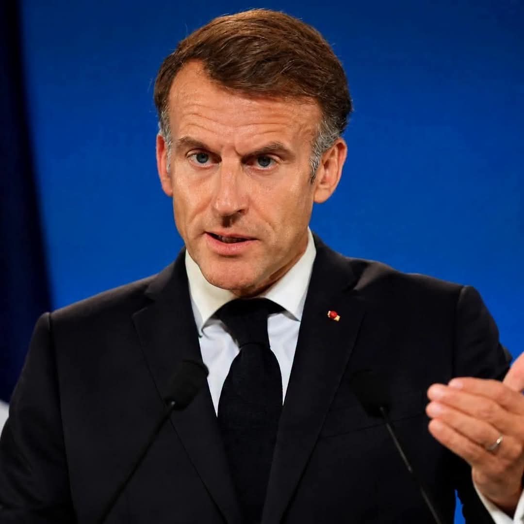 France : Macron refuse la démission de son ministre de l’intérieur , une crise de l’autorité qui interroge la démocratie